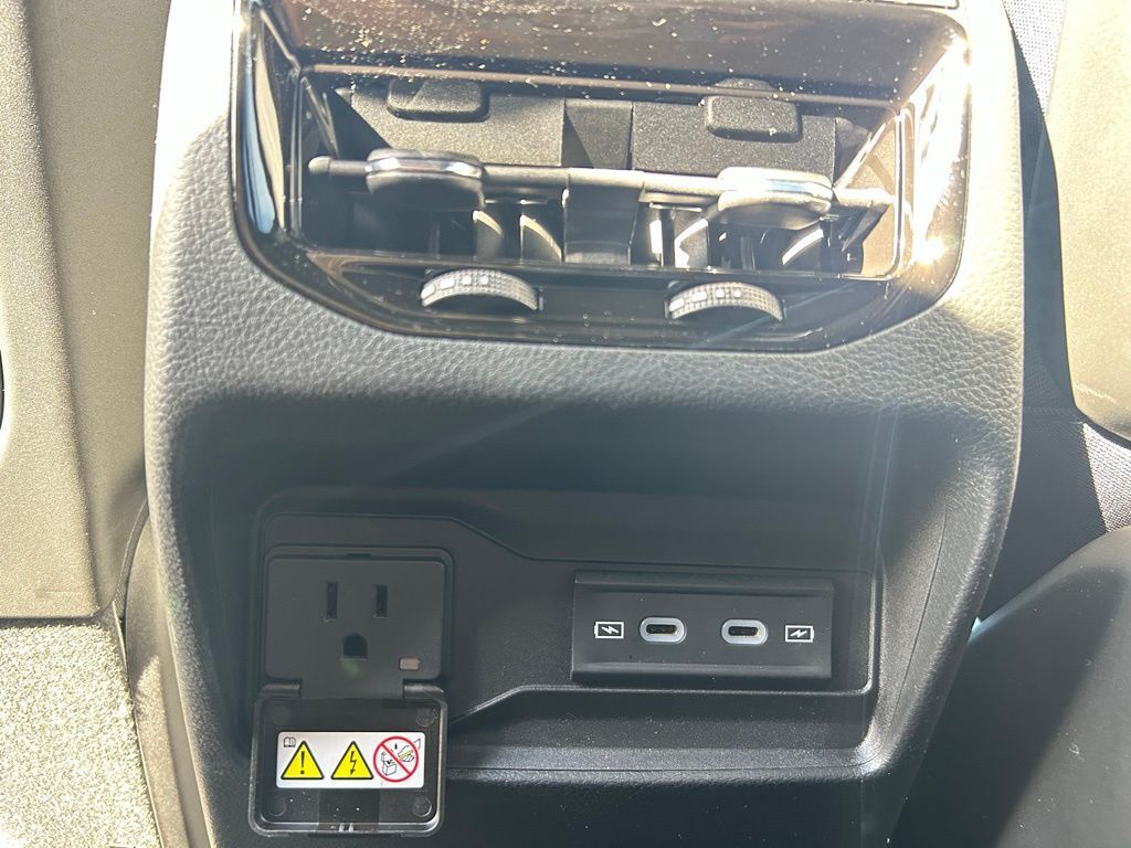 2026 Jeep Grand Cherokee Laredo Crestwood KY