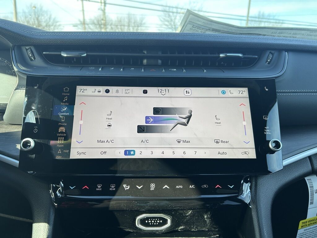 2026 Jeep Grand Cherokee Laredo Crestwood KY