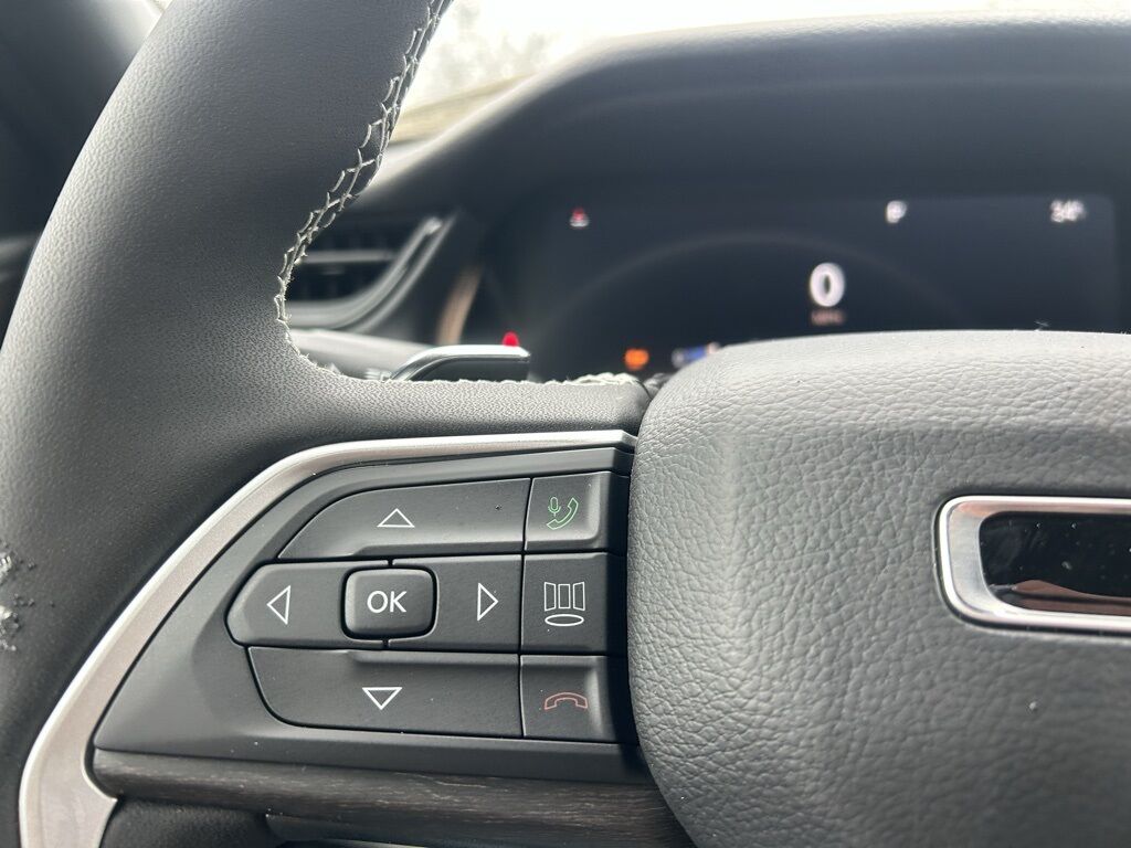 2026 Jeep Grand Cherokee Laredo Crestwood KY