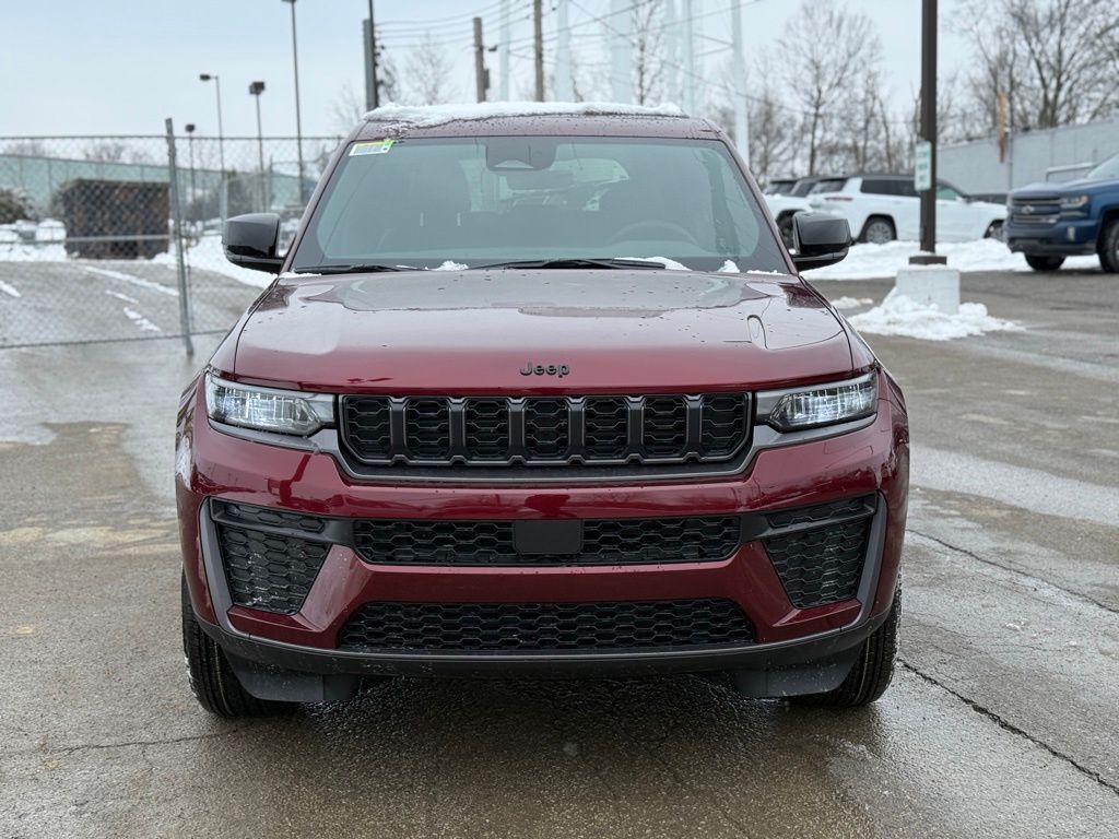 2026 Jeep Grand Cherokee Laredo Crestwood KY