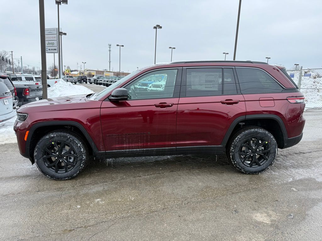 2026 Jeep Grand Cherokee Laredo Crestwood KY