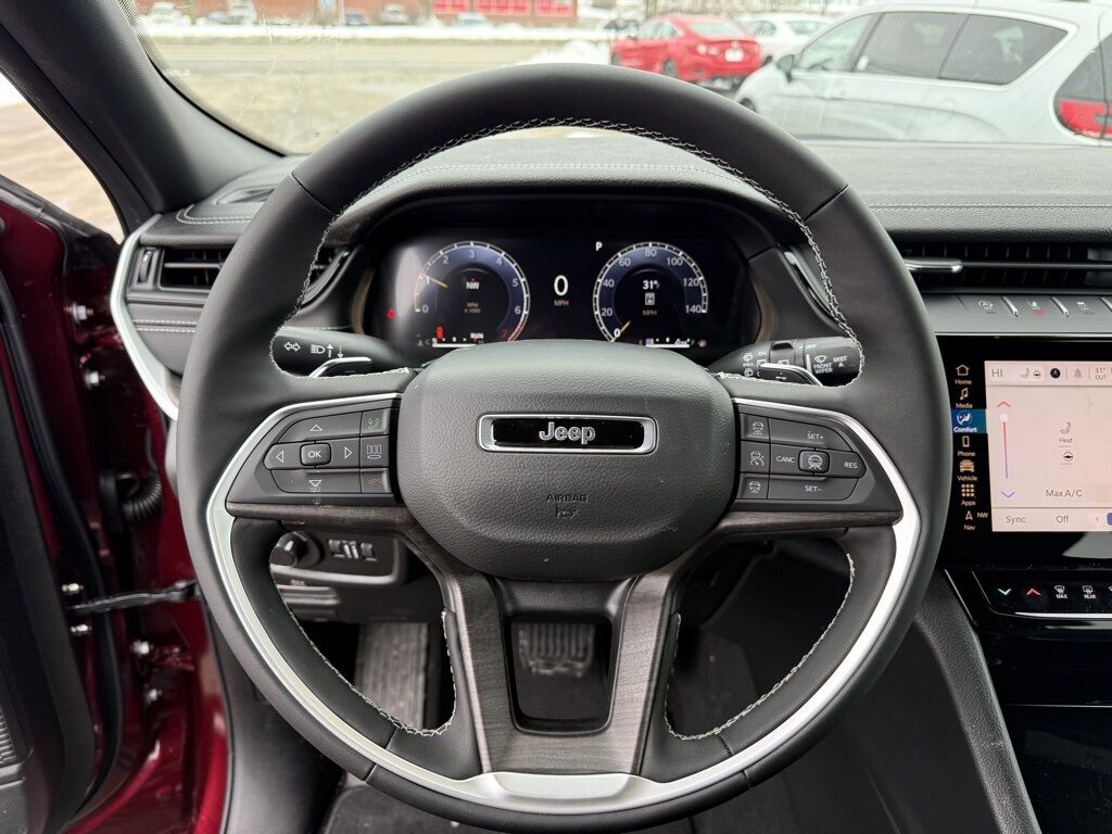 2026 Jeep Grand Cherokee Laredo Crestwood KY