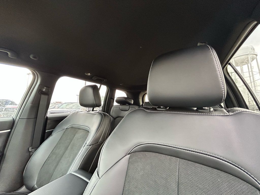 2026 Jeep Grand Cherokee Laredo Crestwood KY