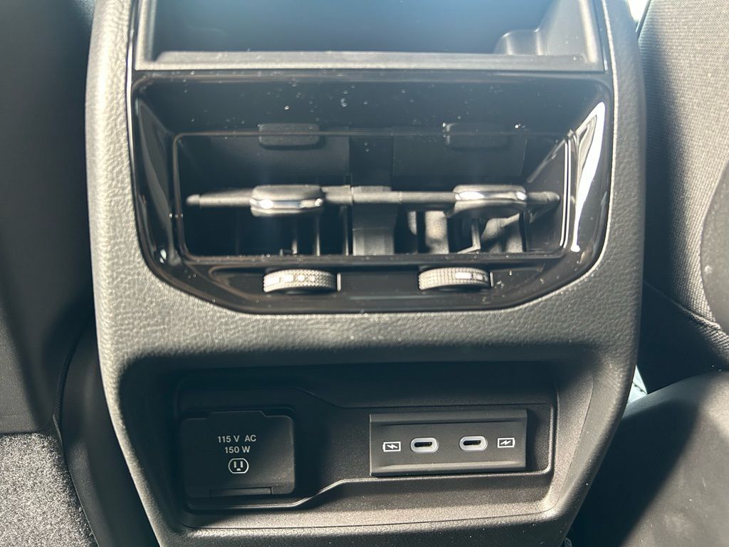 2026 Jeep Grand Cherokee Laredo Crestwood KY