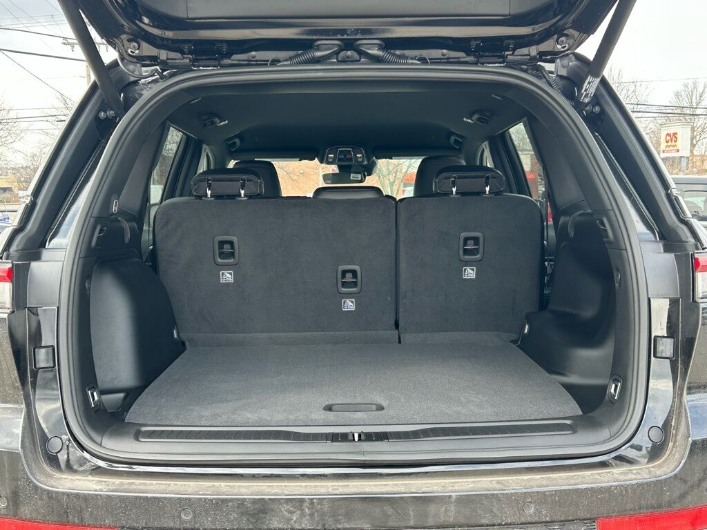 2026 Jeep Grand Cherokee Laredo Crestwood KY