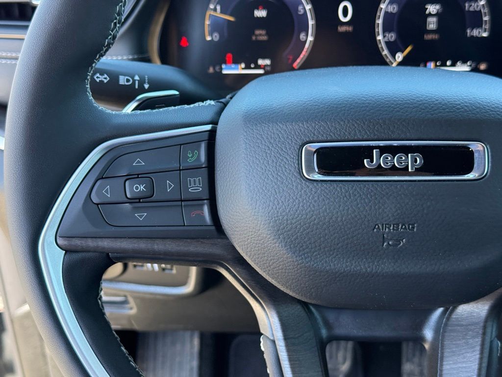 2026 Jeep Grand Cherokee Laredo Crestwood KY