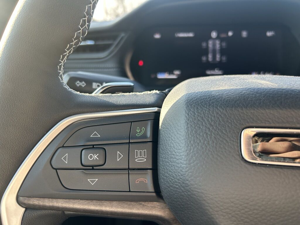 2026 Jeep Grand Cherokee Laredo Crestwood KY