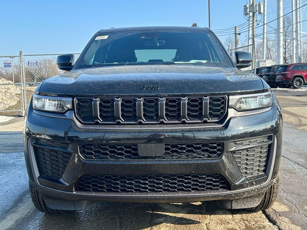 2026 Jeep Grand Cherokee Laredo Crestwood KY