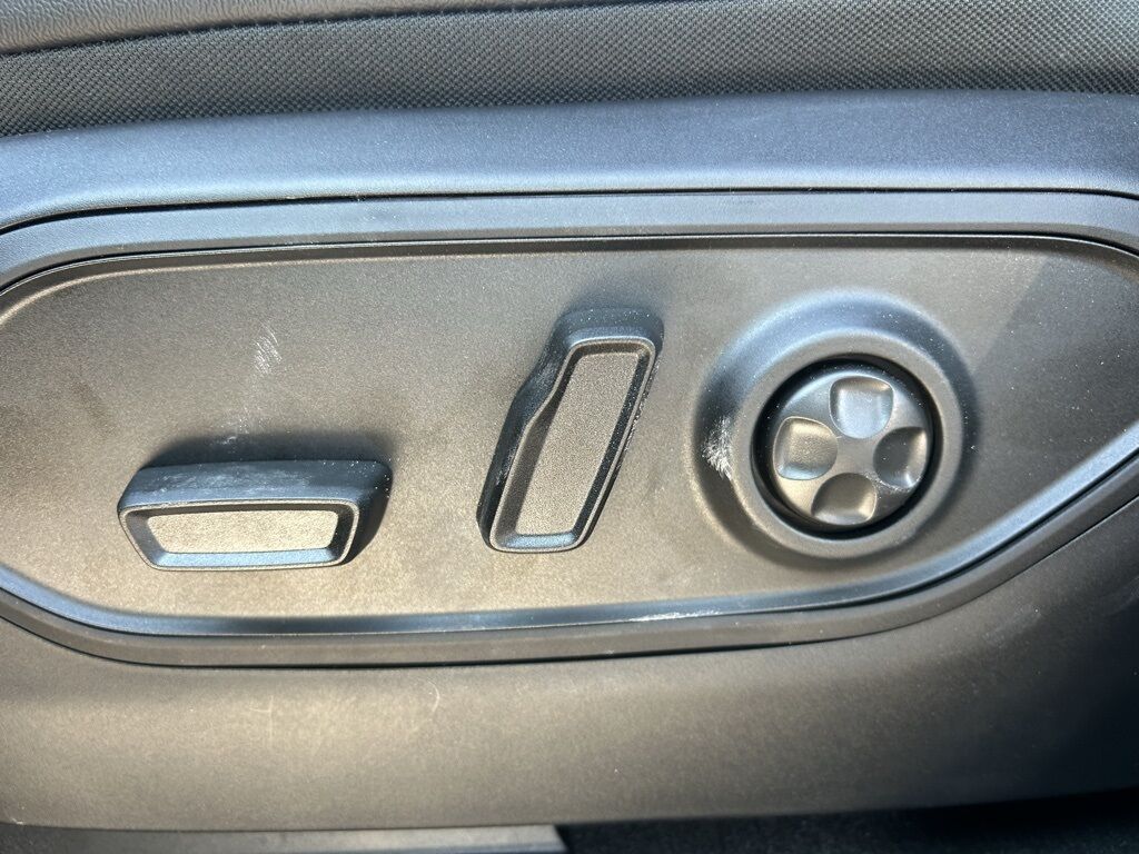 2026 Jeep Grand Cherokee Laredo Crestwood KY