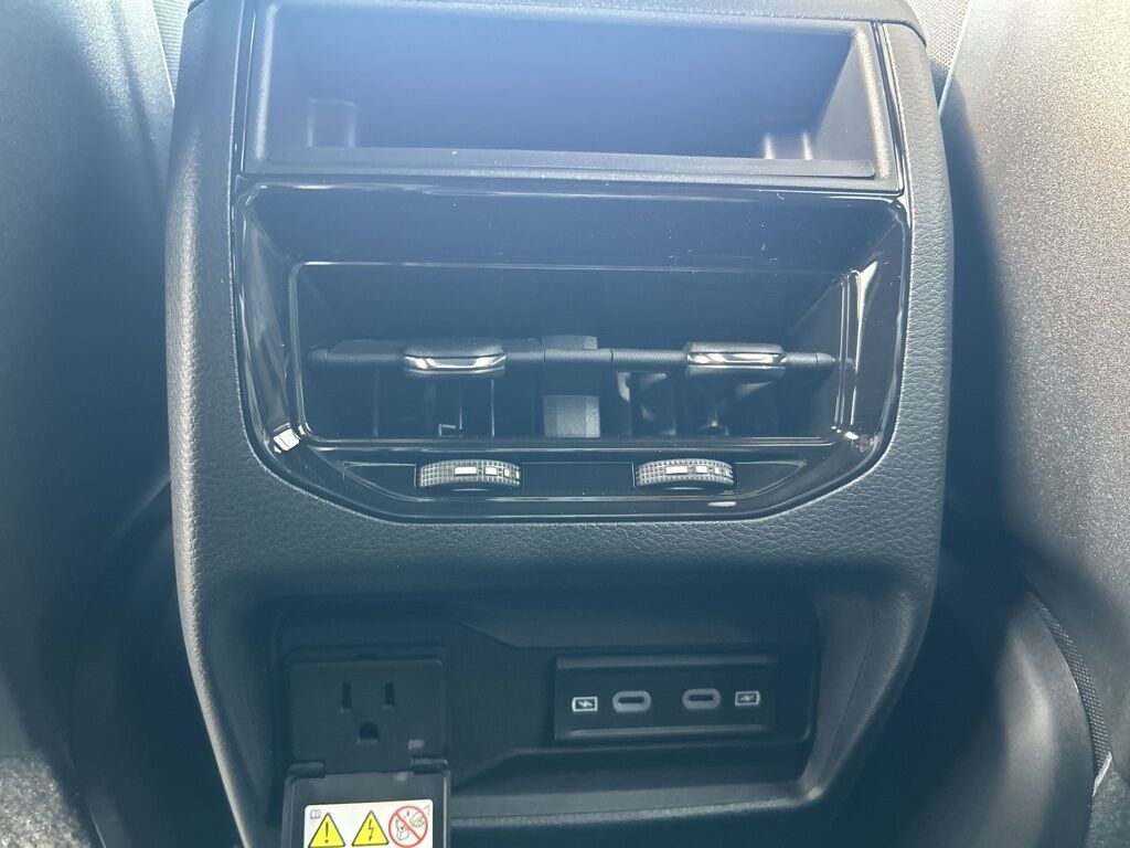 2026 Jeep Grand Cherokee Laredo Crestwood KY