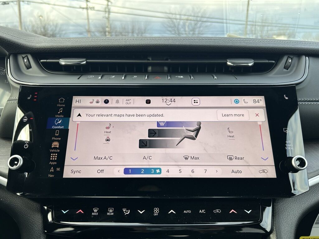 2026 Jeep Grand Cherokee Laredo Crestwood KY