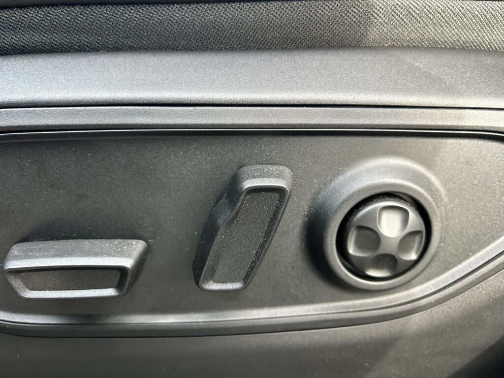 2026 Jeep Grand Cherokee Laredo Crestwood KY