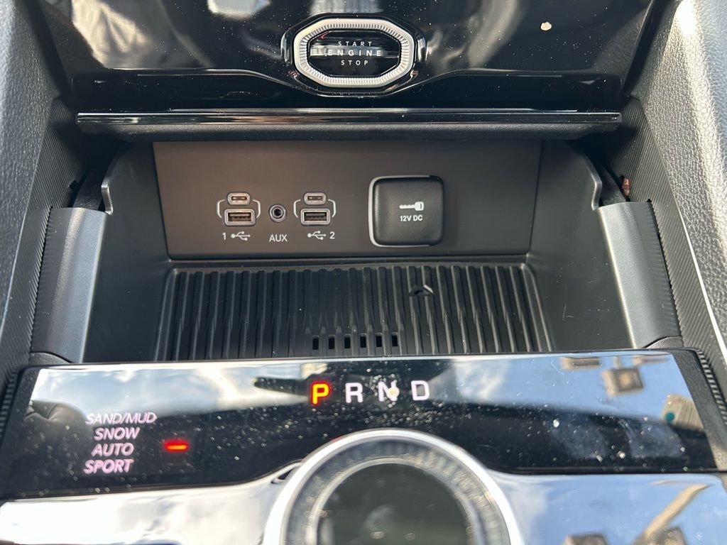 2026 Jeep Grand Cherokee Laredo Crestwood KY