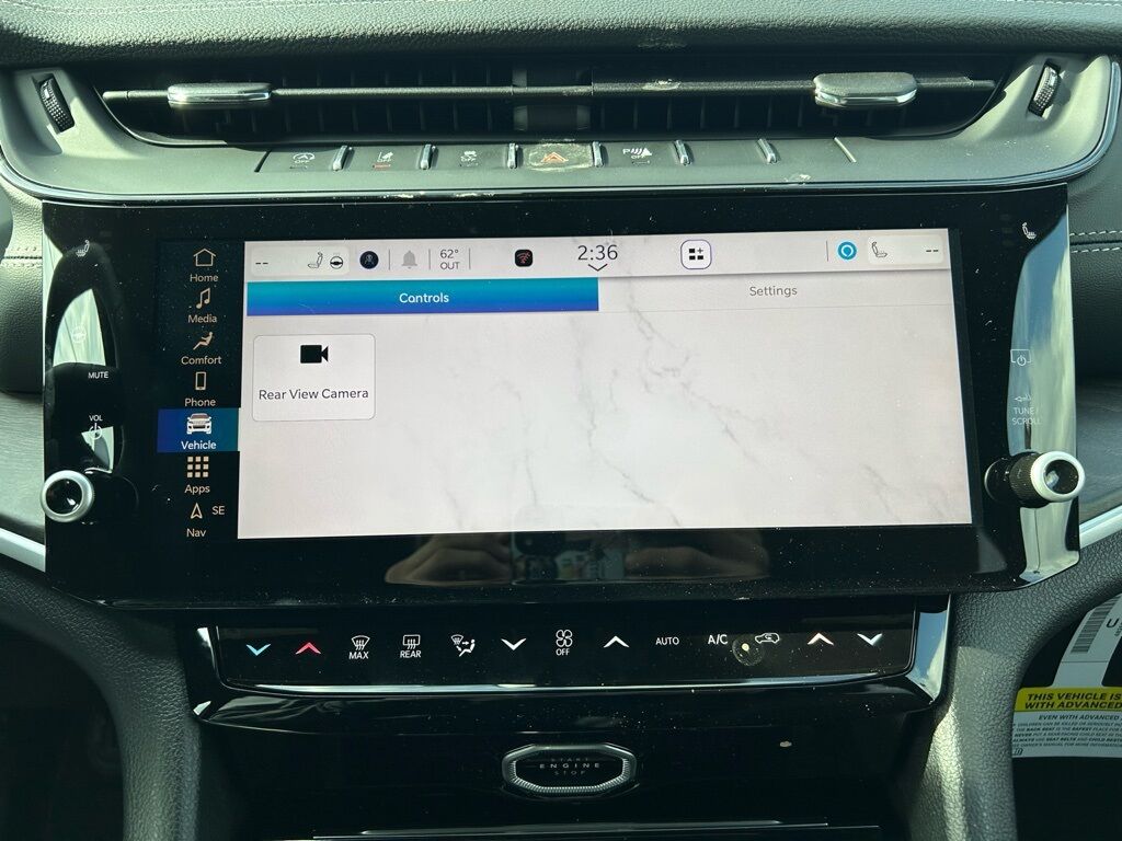 2026 Jeep Grand Cherokee Laredo Crestwood KY