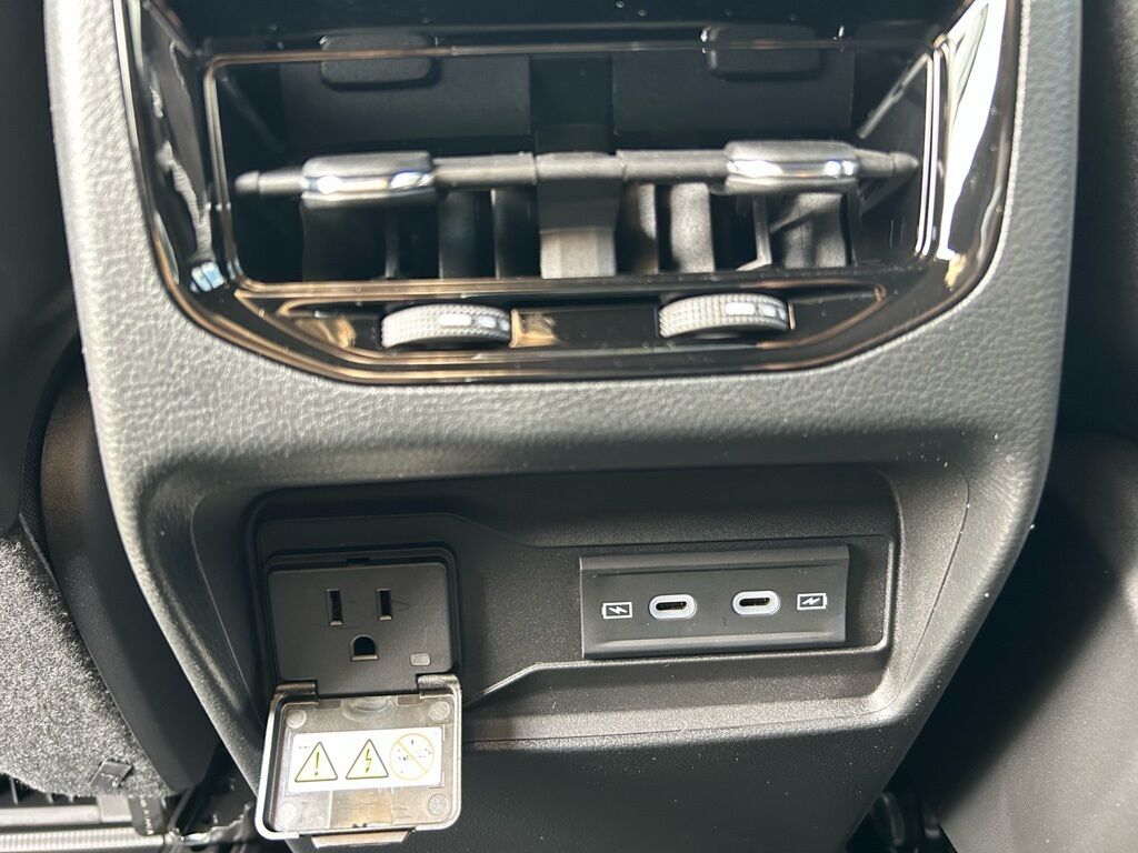 2026 Jeep Grand Cherokee Laredo Crestwood KY