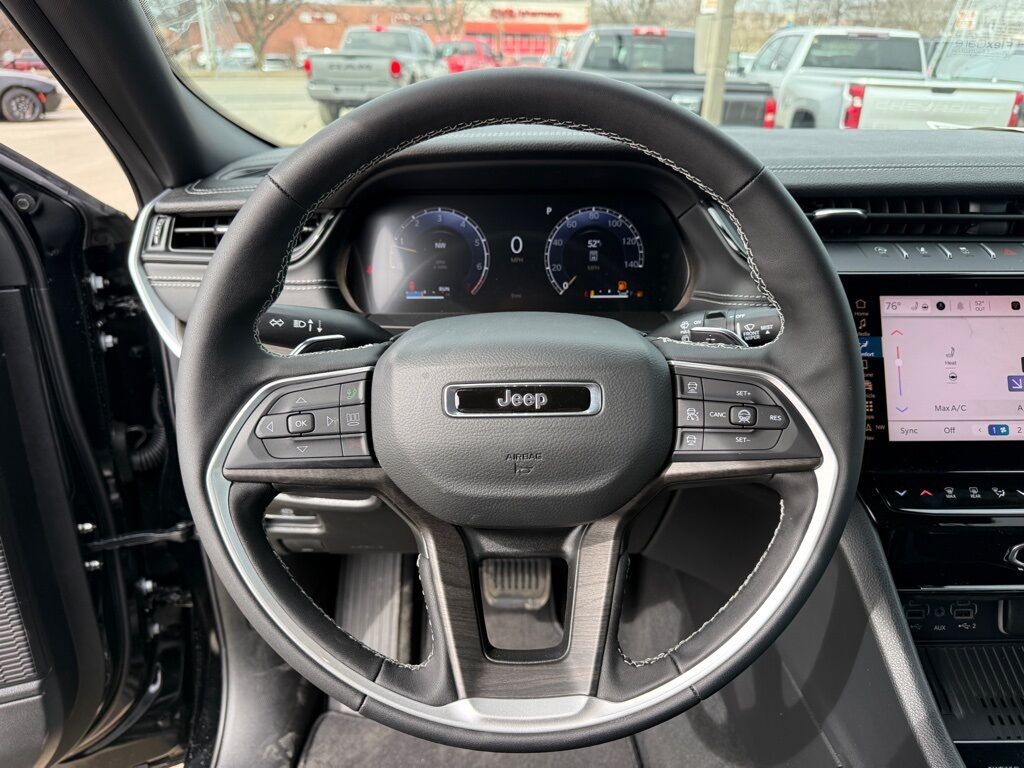 2026 Jeep Grand Cherokee Laredo Crestwood KY