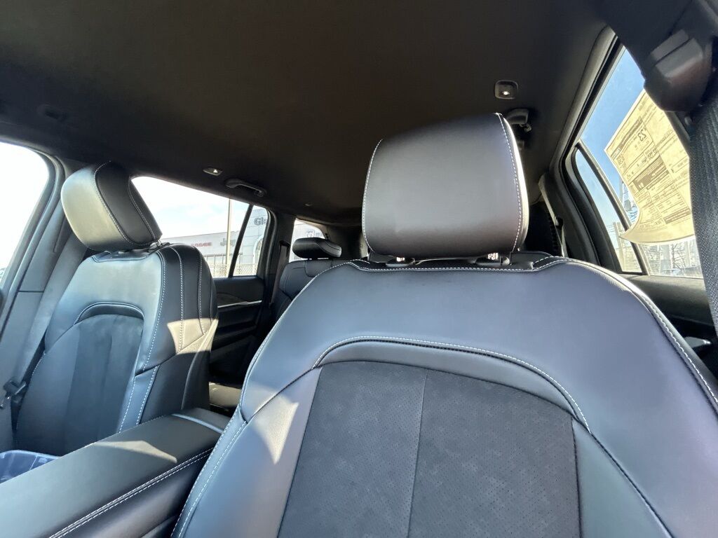 2026 Jeep Grand Cherokee Laredo Crestwood KY