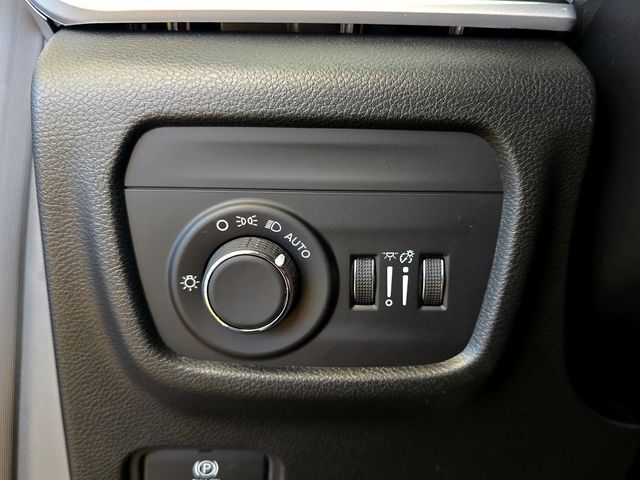 2026 Jeep Grand Cherokee Laredo Folsom CA