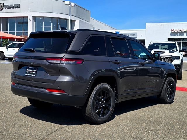 2026 Jeep Grand Cherokee Laredo Folsom CA