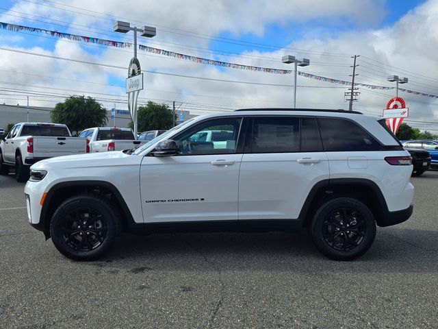 2026 Jeep Grand Cherokee Laredo Folsom CA