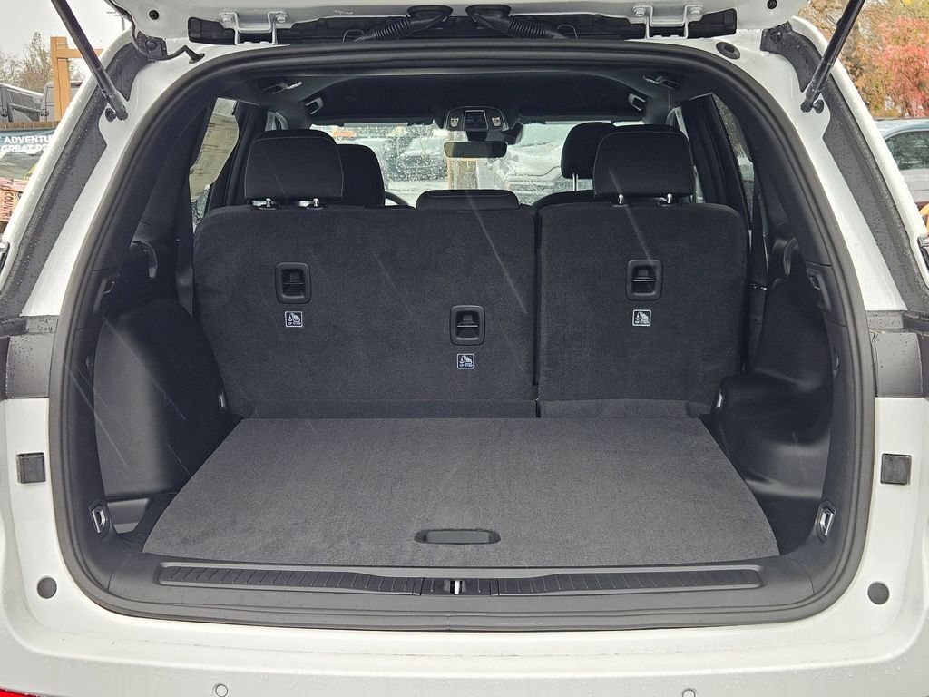 2026 Jeep Grand Cherokee Laredo Gresham OR