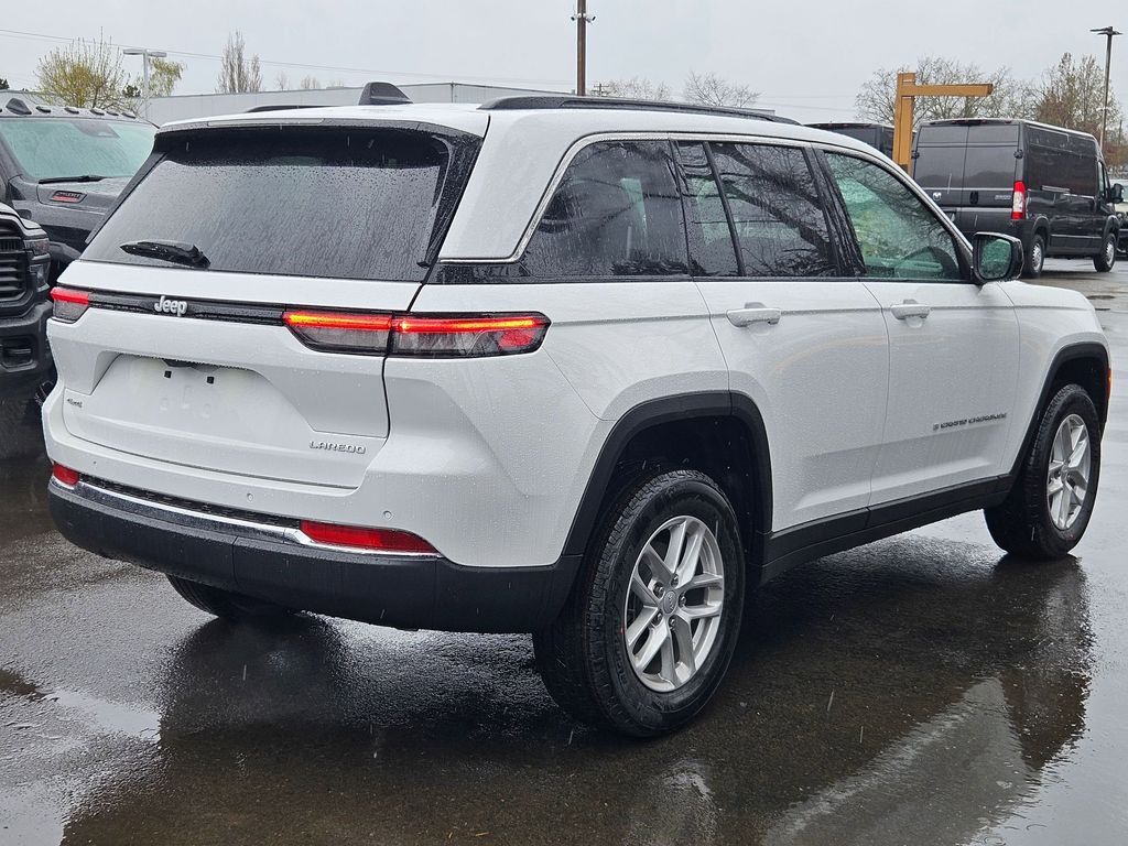 2026 Jeep Grand Cherokee Laredo Gresham OR