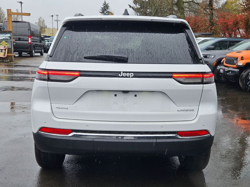 2026 Jeep Grand Cherokee Laredo Gresham OR