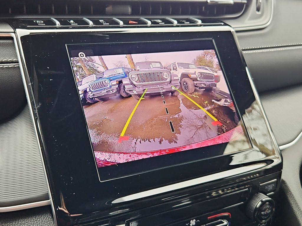 2026 Jeep Grand Cherokee Laredo Gresham OR