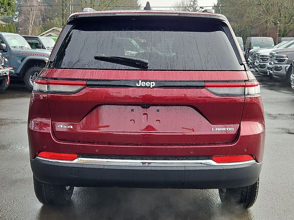 2026 Jeep Grand Cherokee Laredo Gresham OR