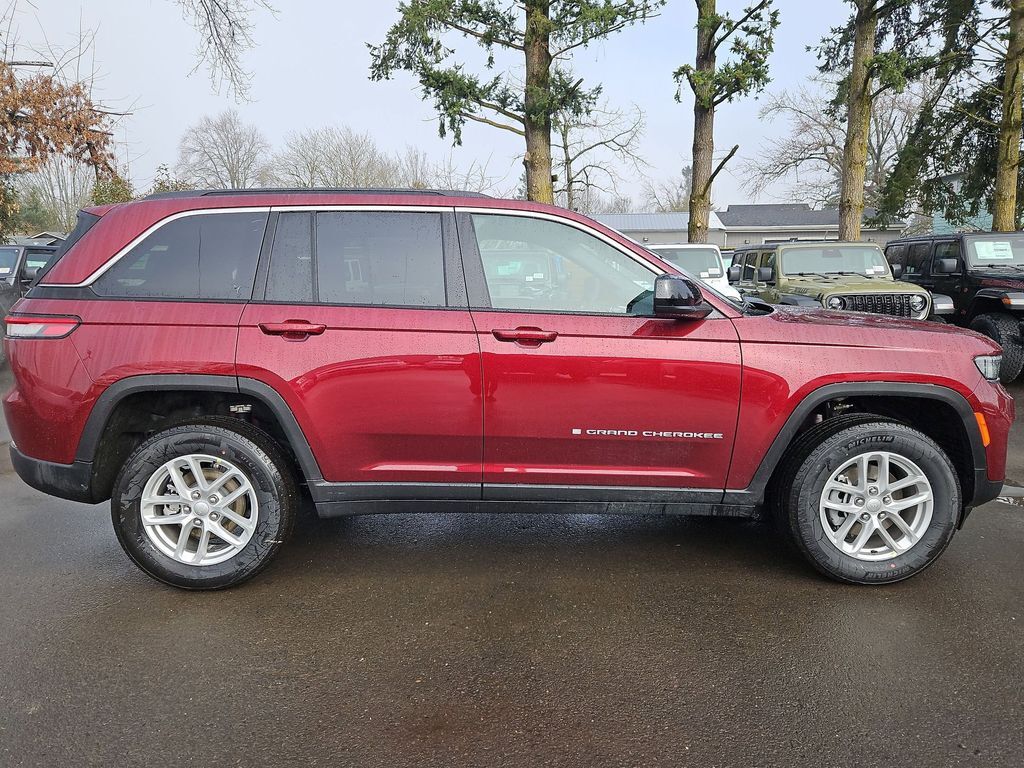 2026 Jeep Grand Cherokee Laredo Gresham OR