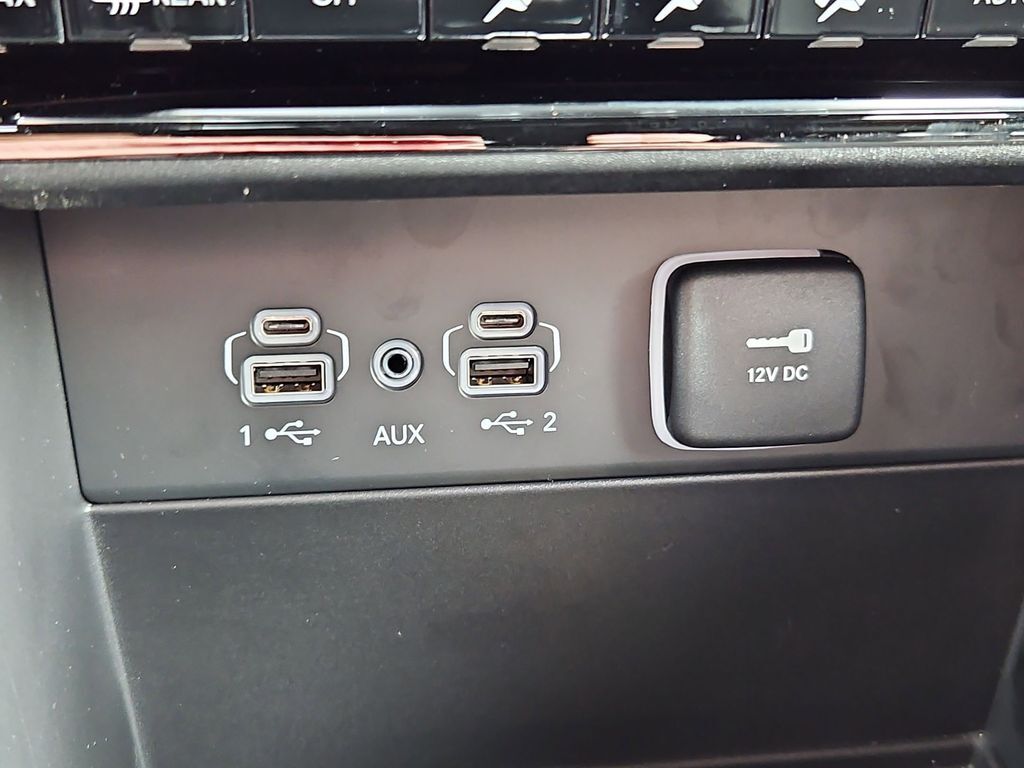 2026 Jeep Grand Cherokee Laredo Gresham OR