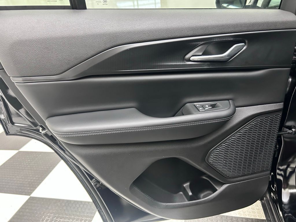 2026 Jeep Grand Cherokee Laredo Portland OR