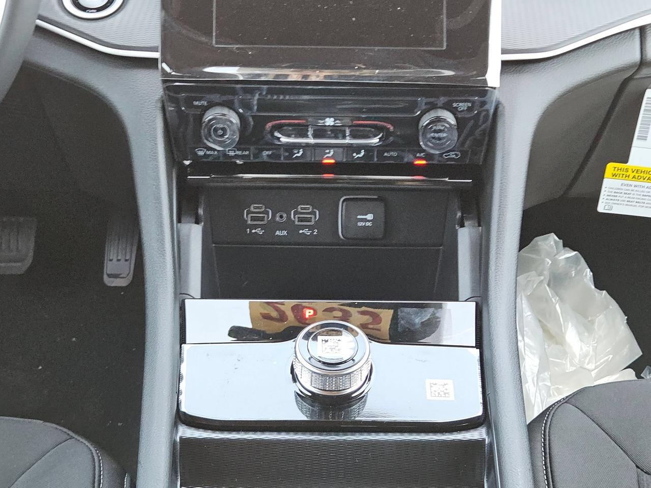 2026 Jeep Grand Cherokee Laredo Castroville TX