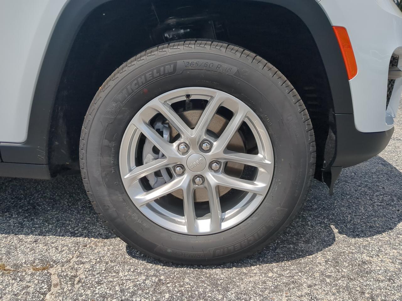 2026 Jeep Grand Cherokee Laredo Winder GA