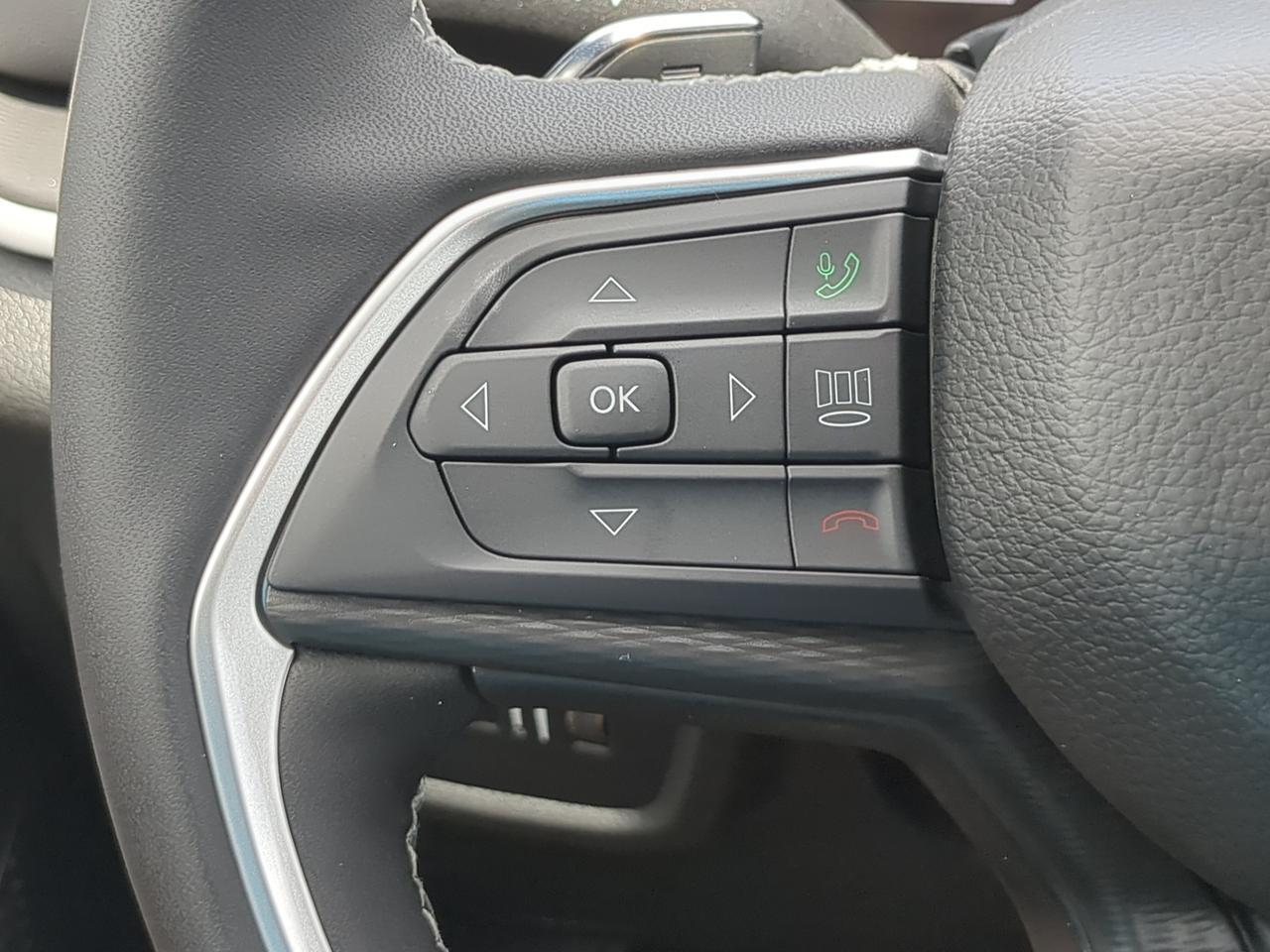 2026 Jeep Grand Cherokee Laredo X Appleton WI