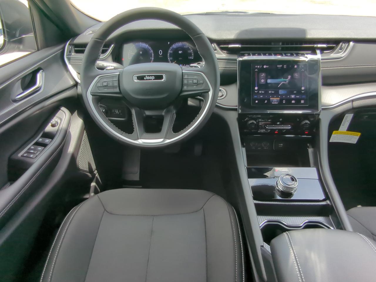 2026 Jeep Grand Cherokee Laredo X Appleton WI