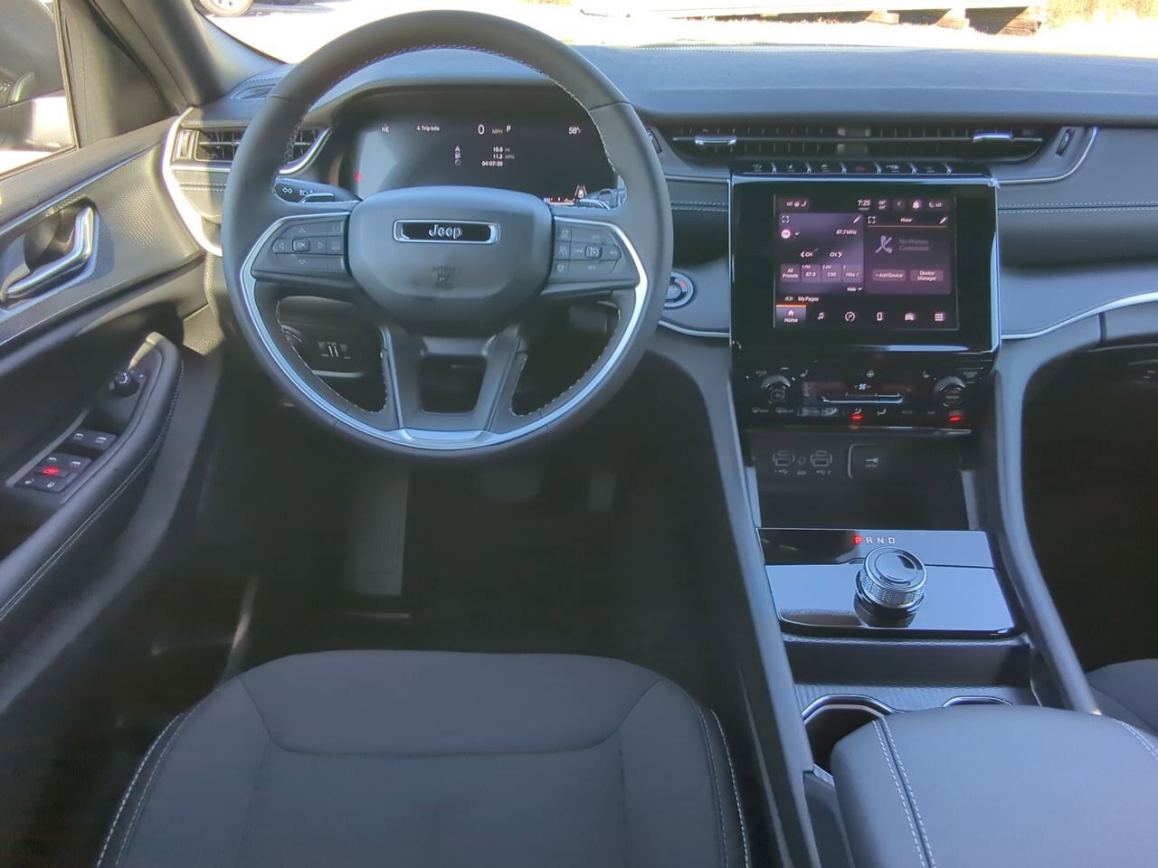 2026 Jeep Grand Cherokee Laredo X Appleton WI