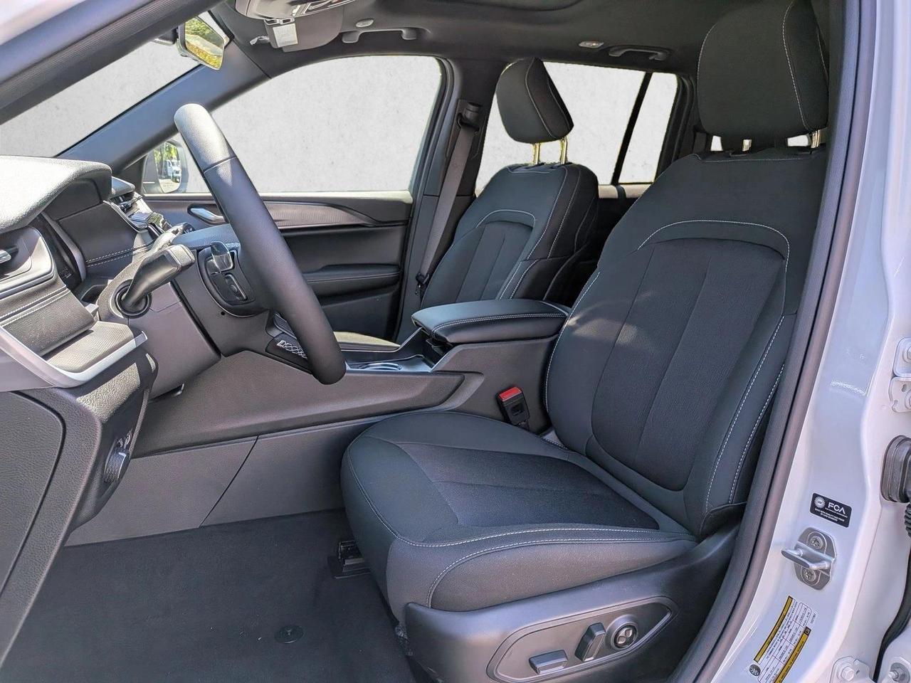 2026 Jeep Grand Cherokee Laredo X Roseville CA