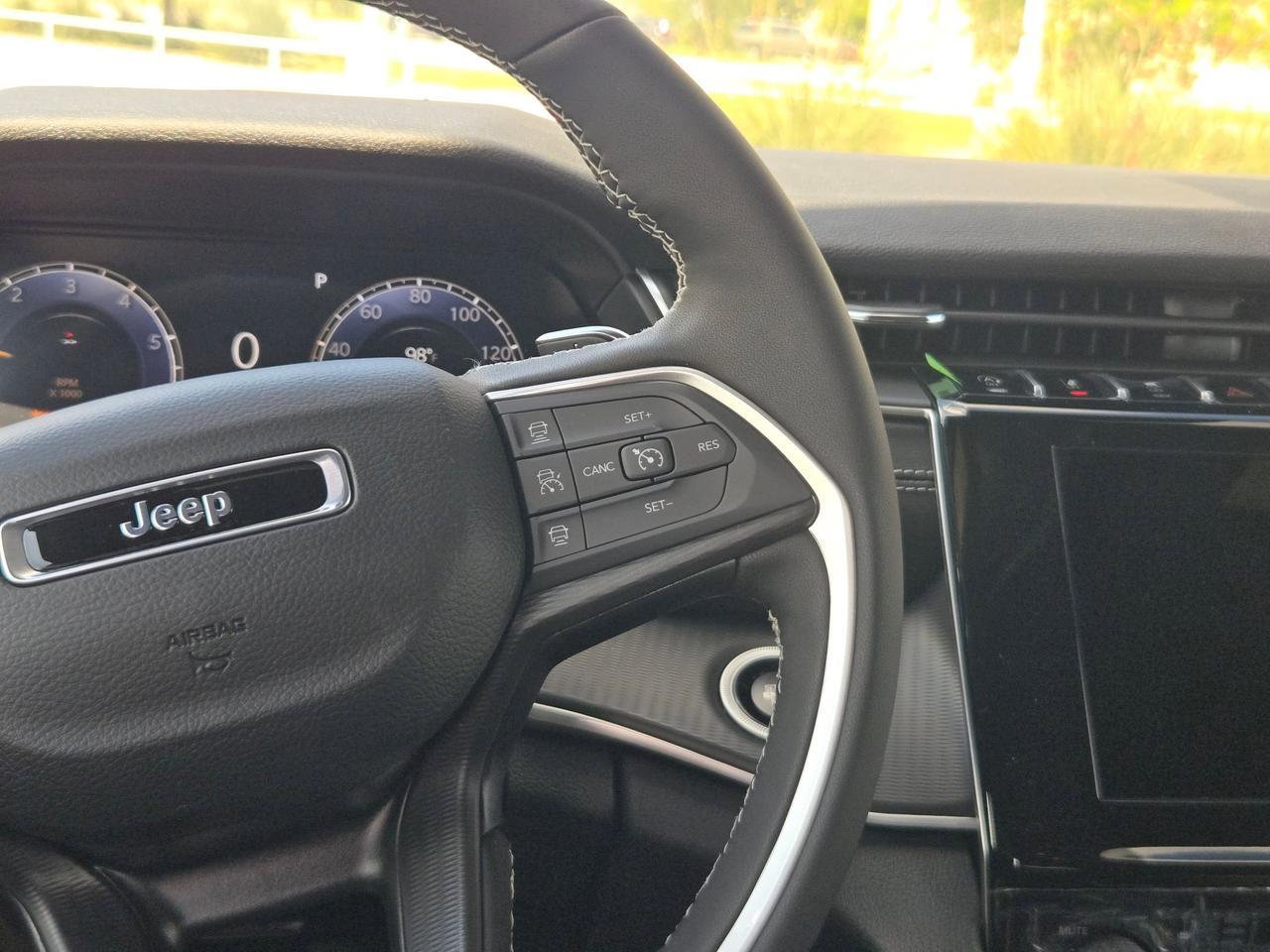 2026 Jeep Grand Cherokee Laredo X Castroville TX