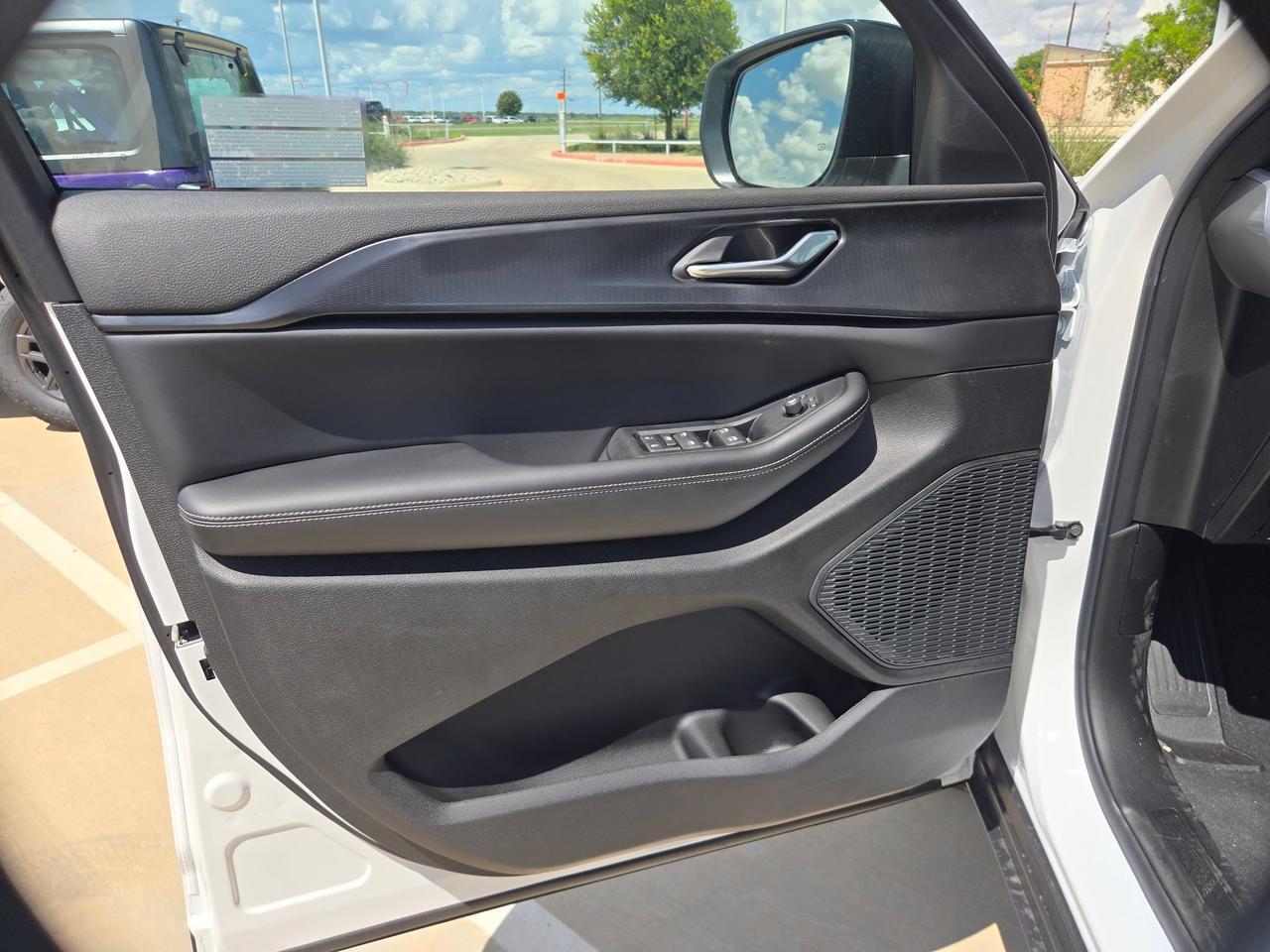 2026 Jeep Grand Cherokee Laredo X Castroville TX
