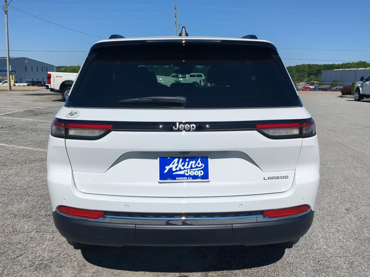 2026 Jeep Grand Cherokee Laredo X Winder GA