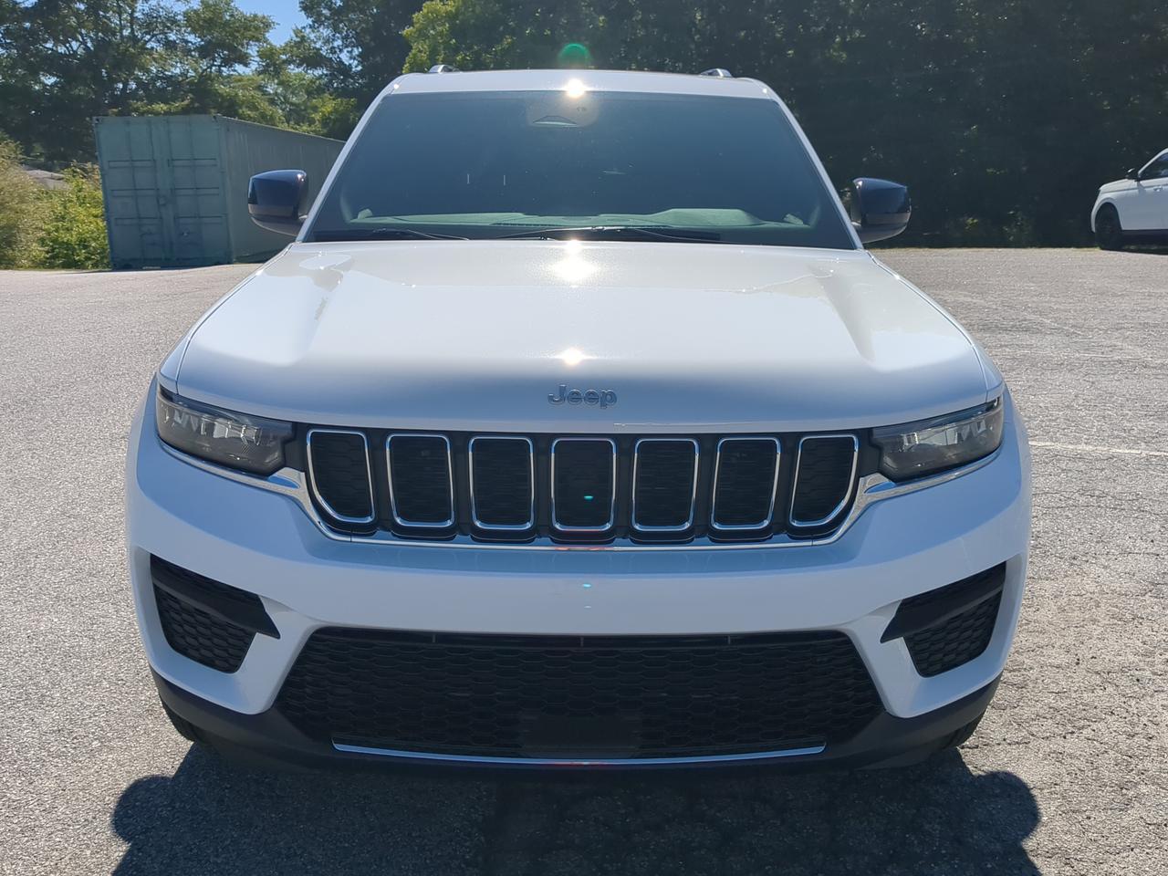 2026 Jeep Grand Cherokee Laredo X Winder GA