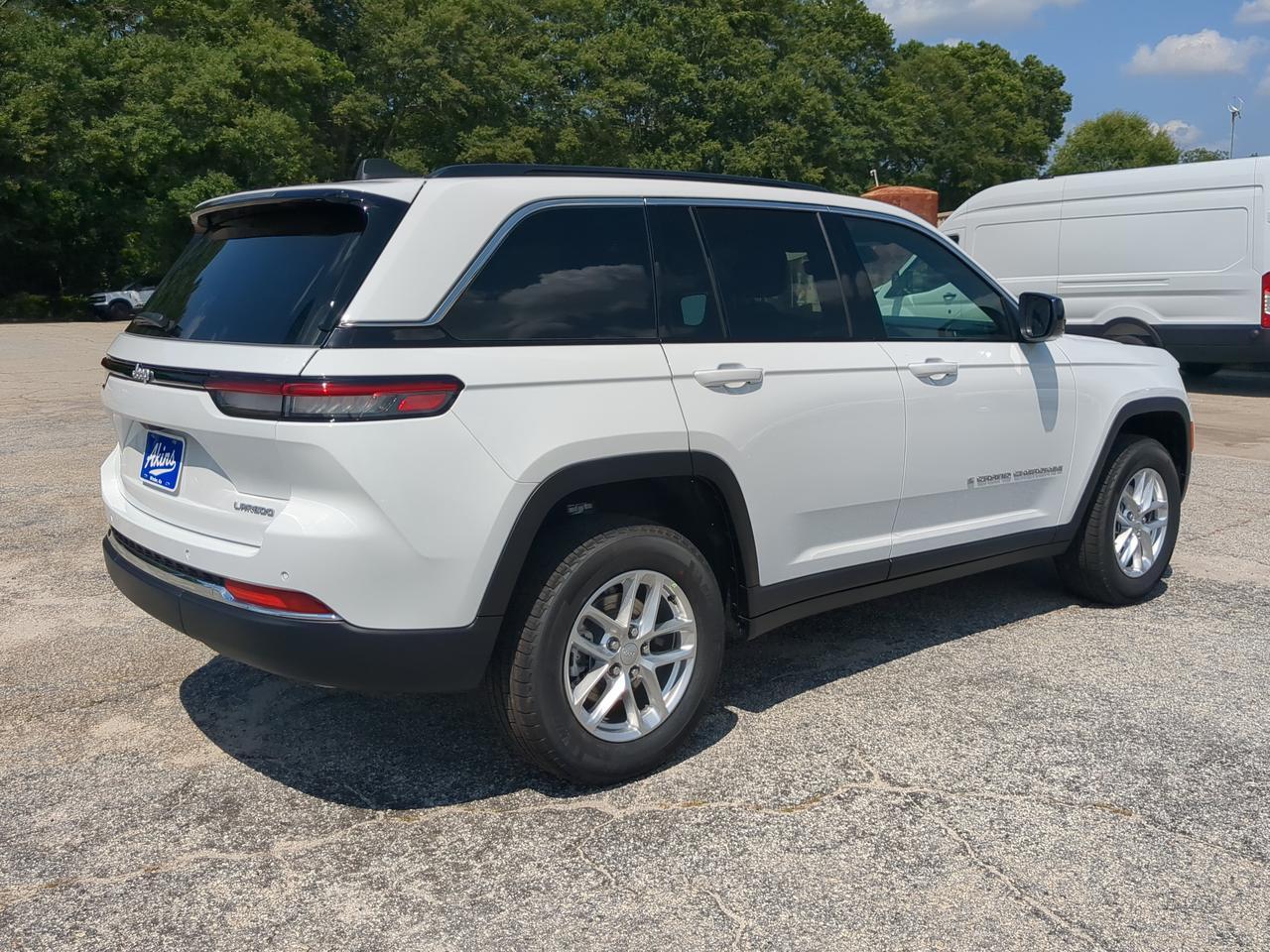 2026 Jeep Grand Cherokee Laredo X Winder GA