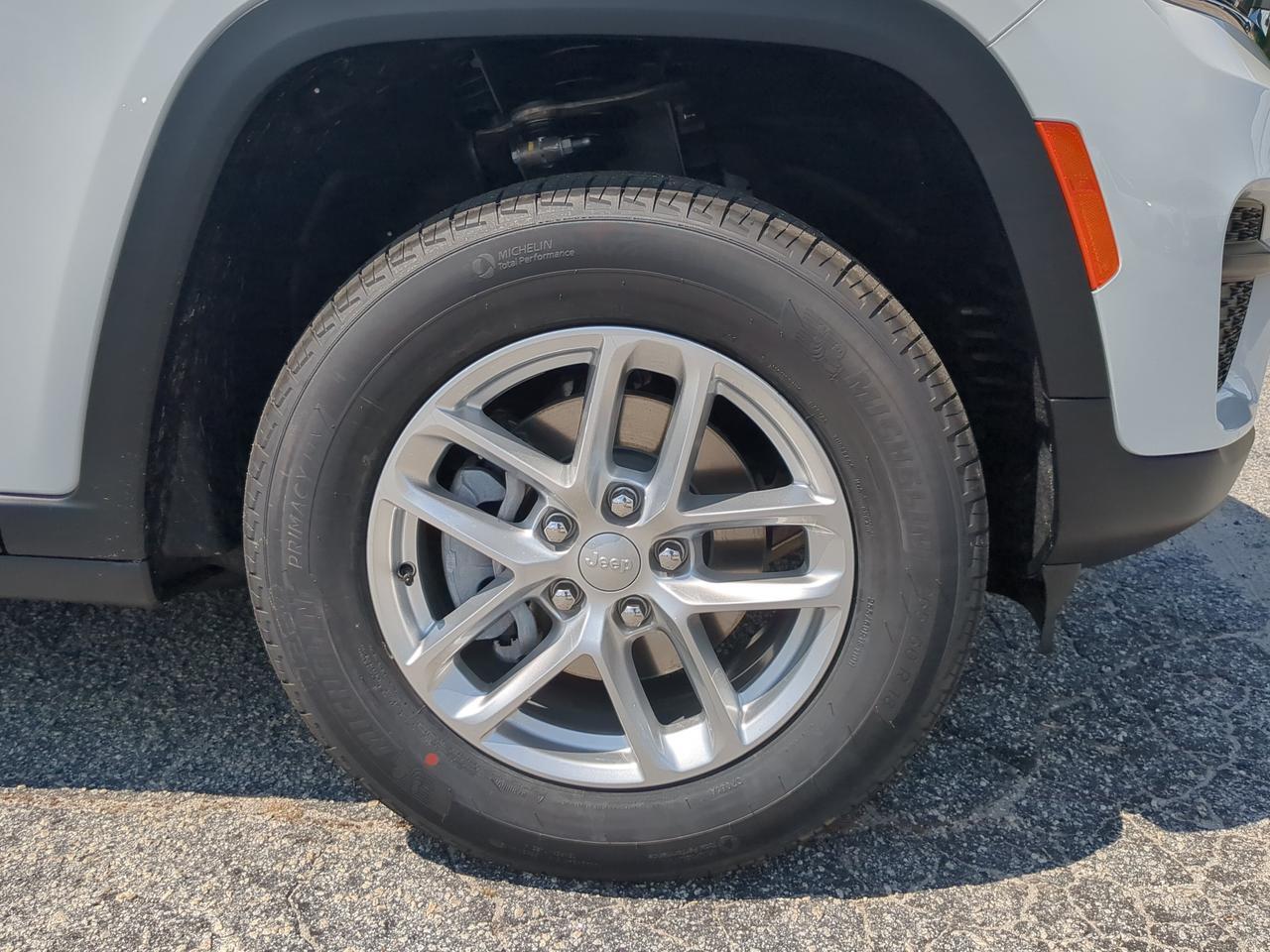 2026 Jeep Grand Cherokee Laredo X Winder GA