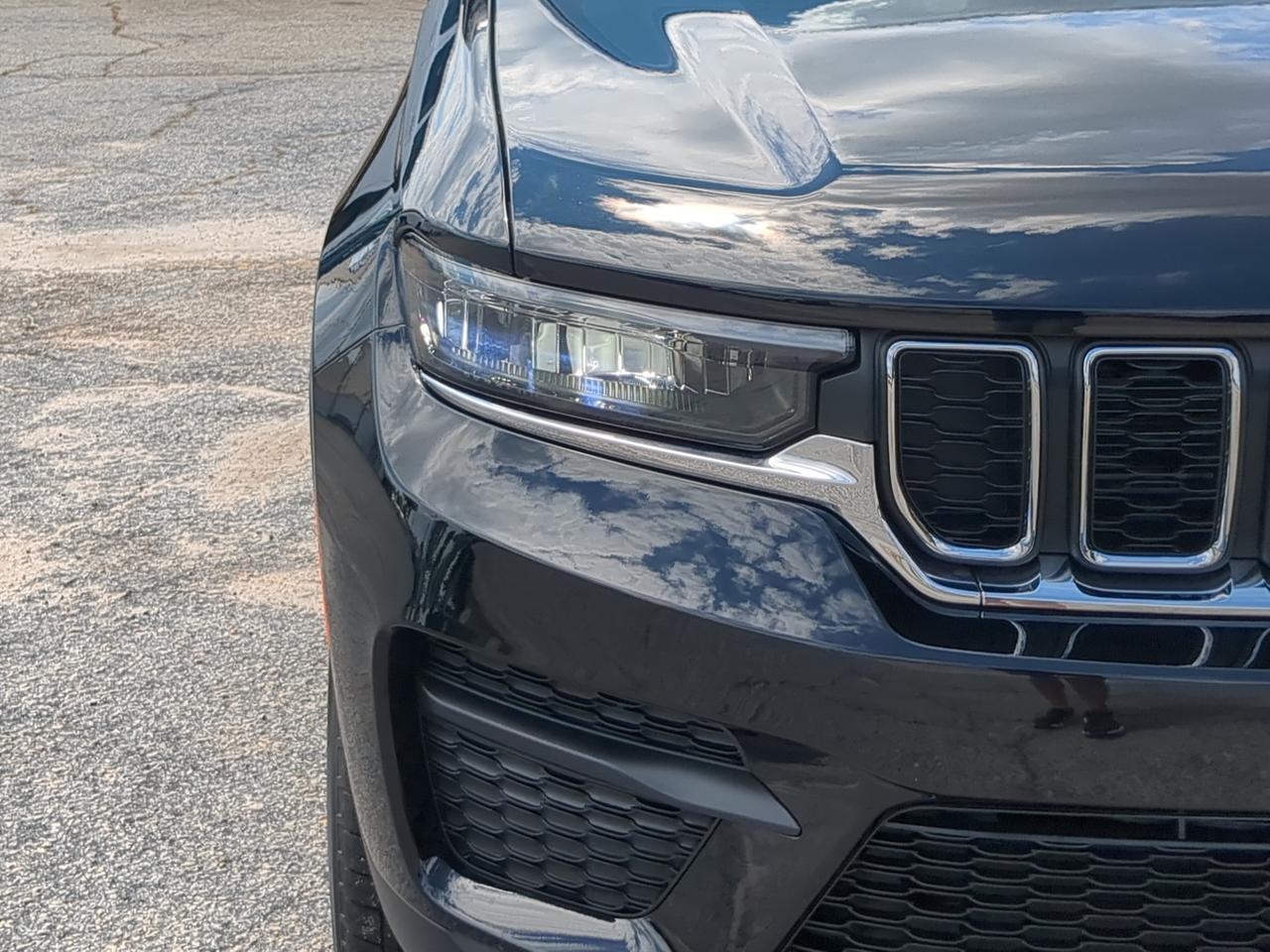 2026 Jeep Grand Cherokee Laredo X Winder GA
