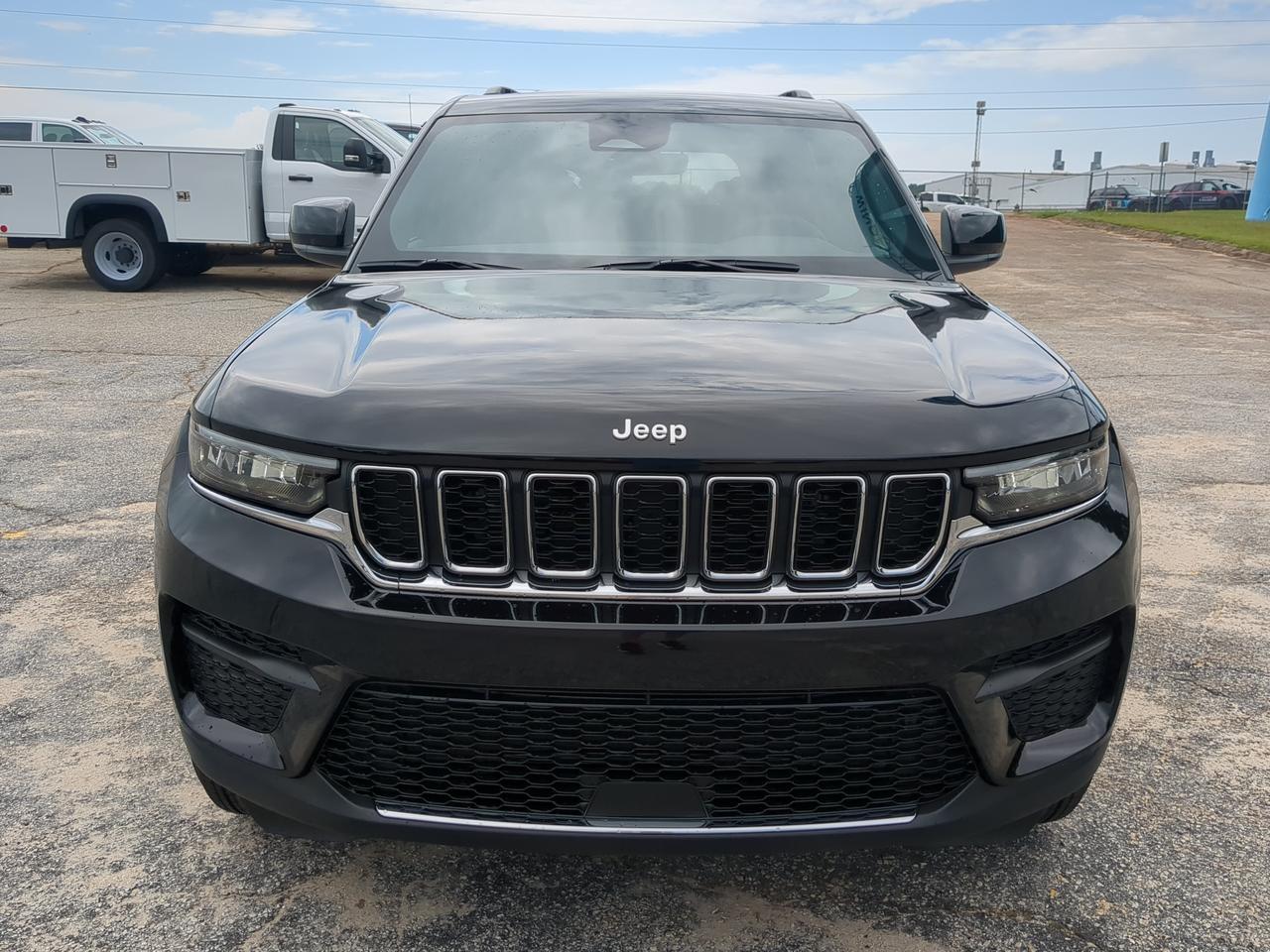 2026 Jeep Grand Cherokee Laredo X Winder GA