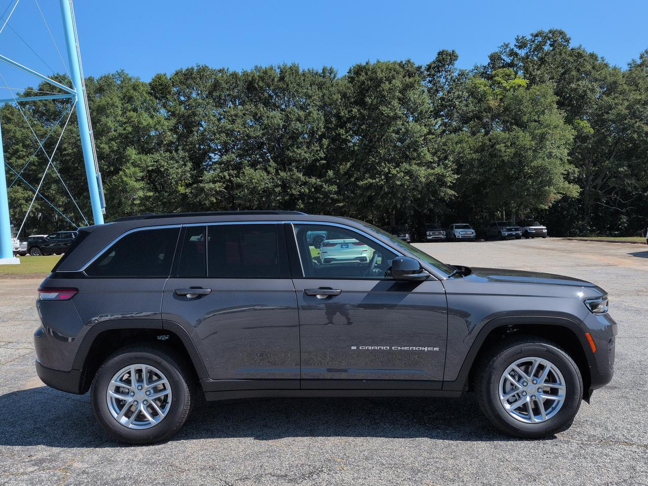 2026 Jeep Grand Cherokee Laredo X Winder GA