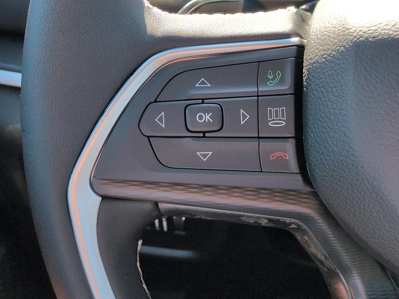 2026 Jeep Grand Cherokee Laredo X Winder GA