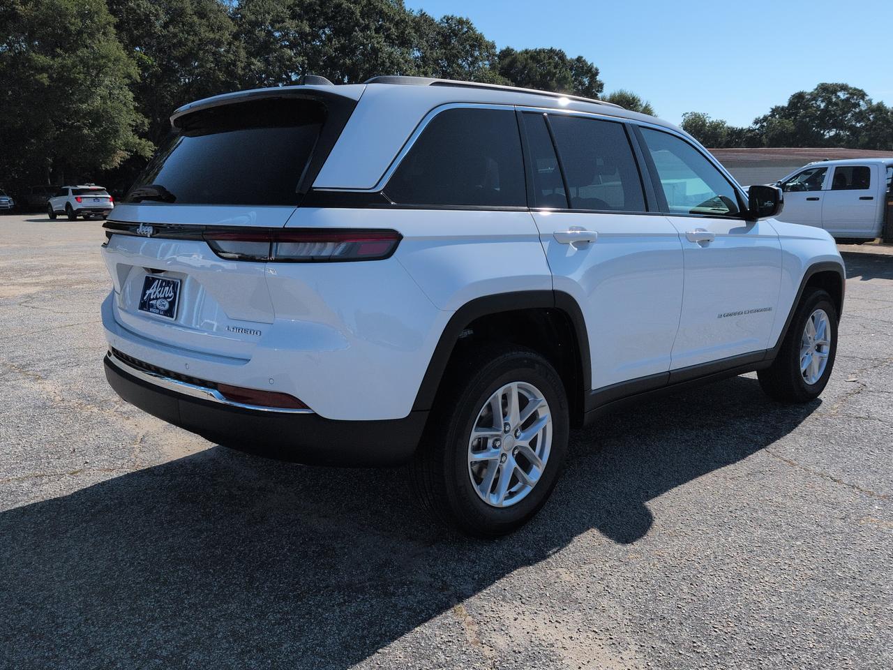 2026 Jeep Grand Cherokee Laredo X Winder GA