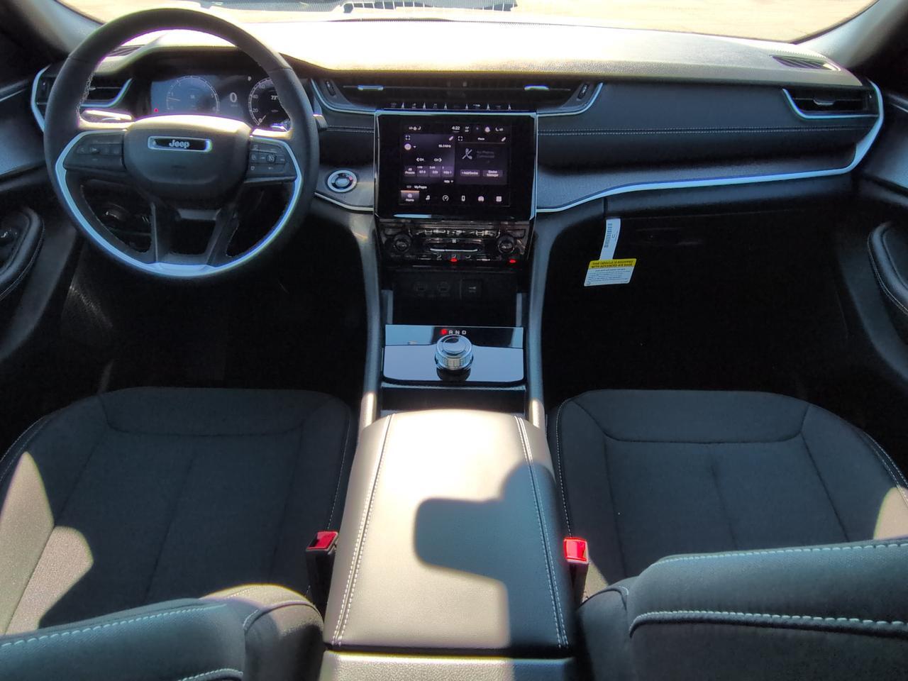 2026 Jeep Grand Cherokee Laredo X Winder GA